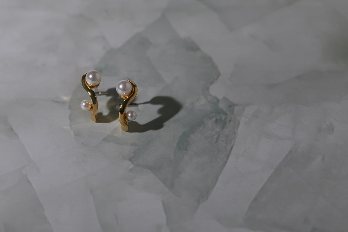 Embrace Pearl Gold