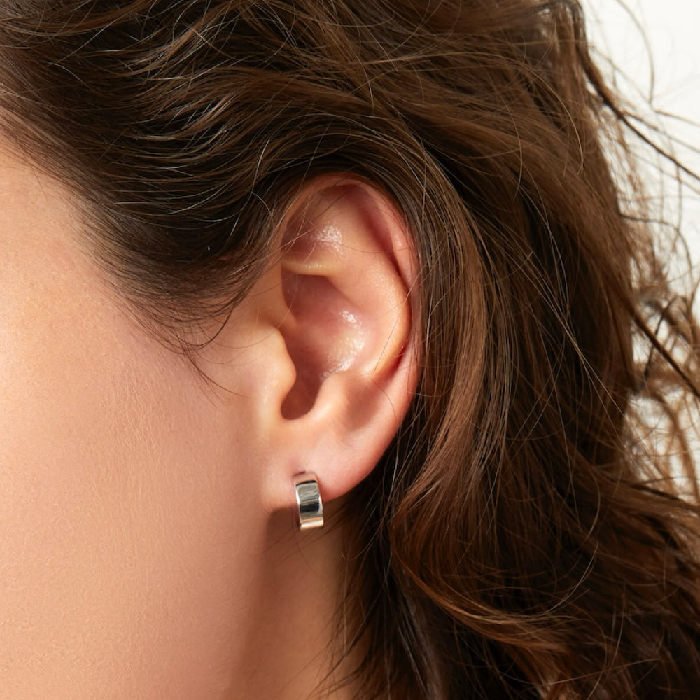 Embrace Alessia Silver