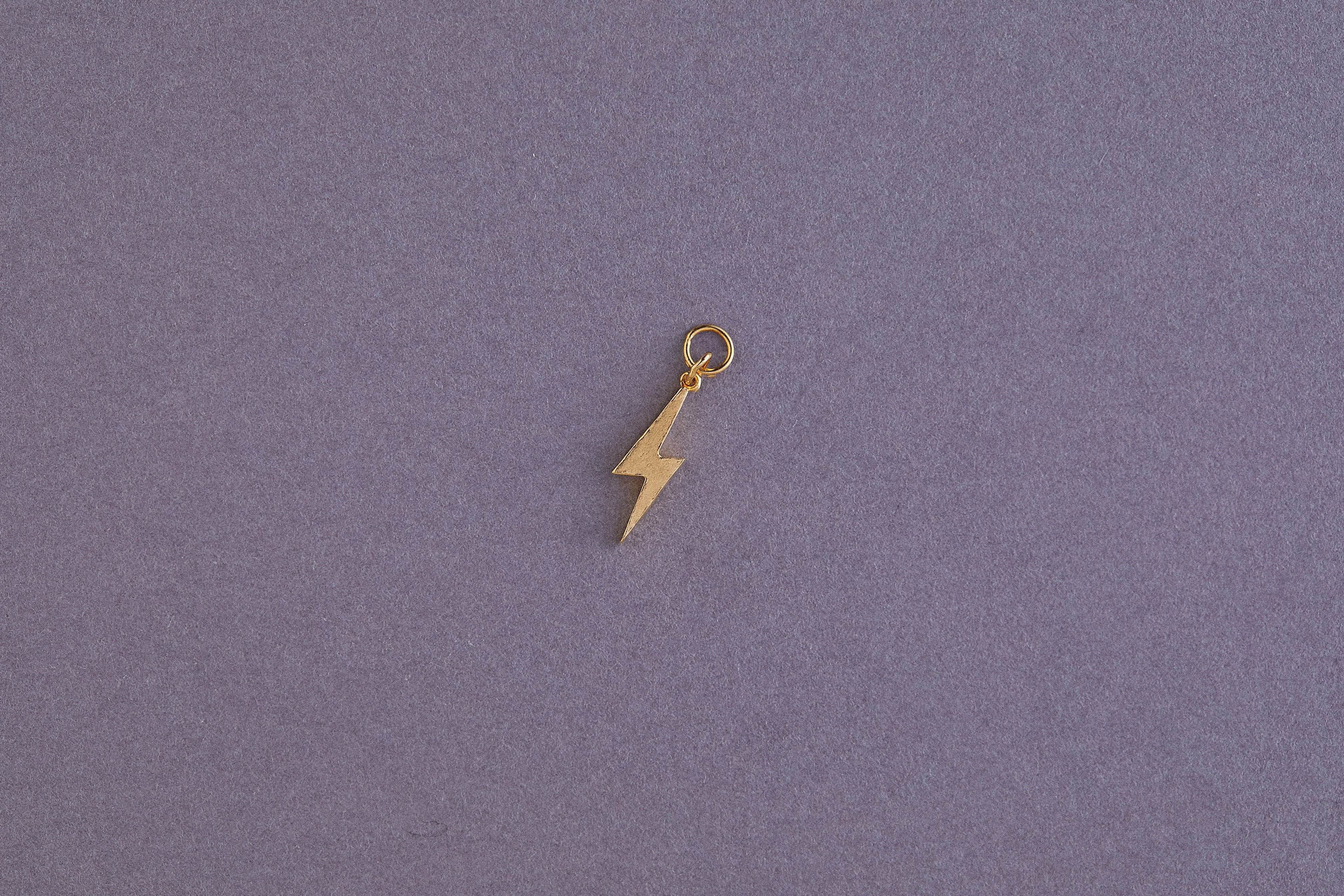 Ludique Thunderbolt Gold