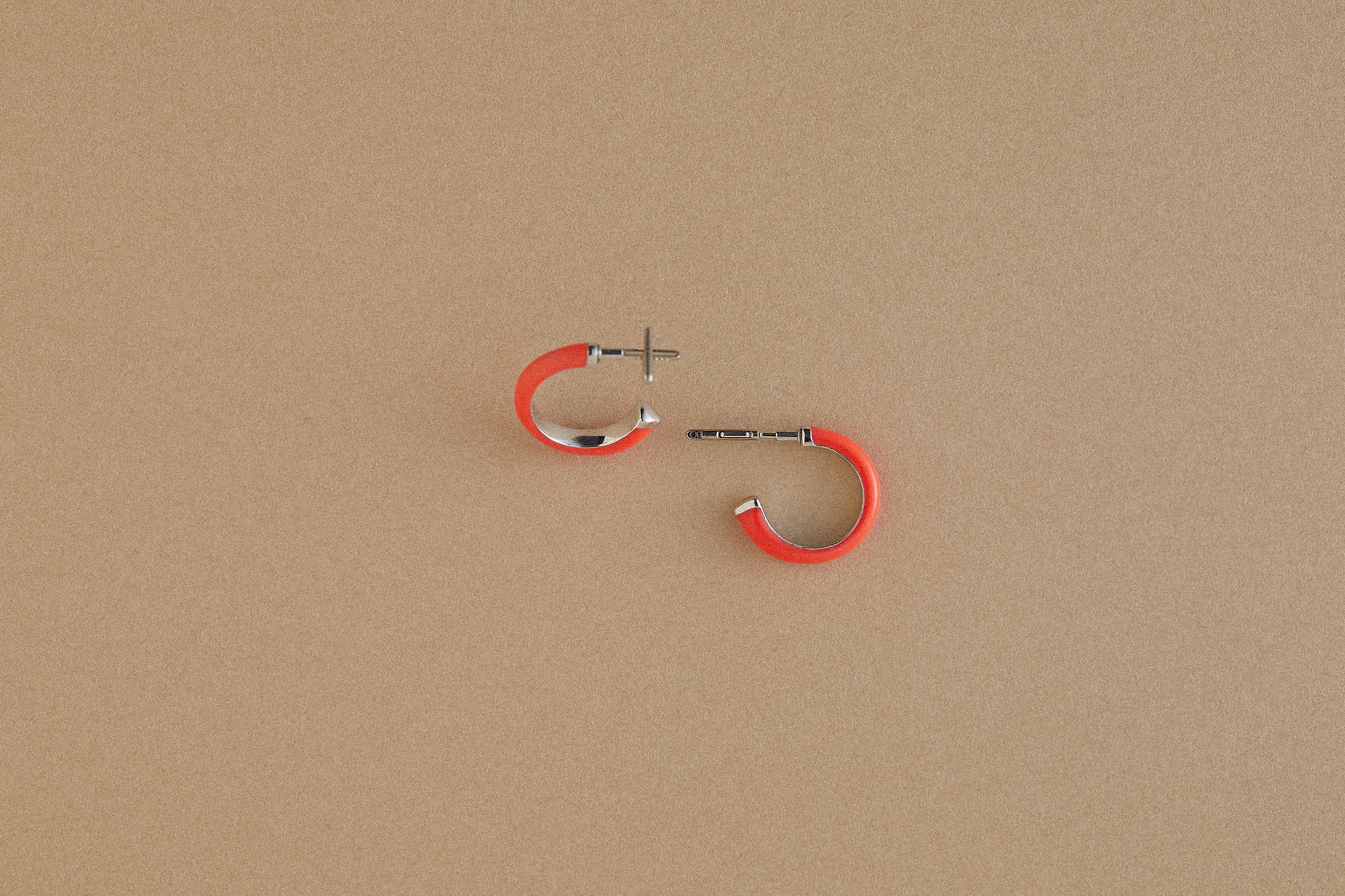 Embrace Sage Neon Pink