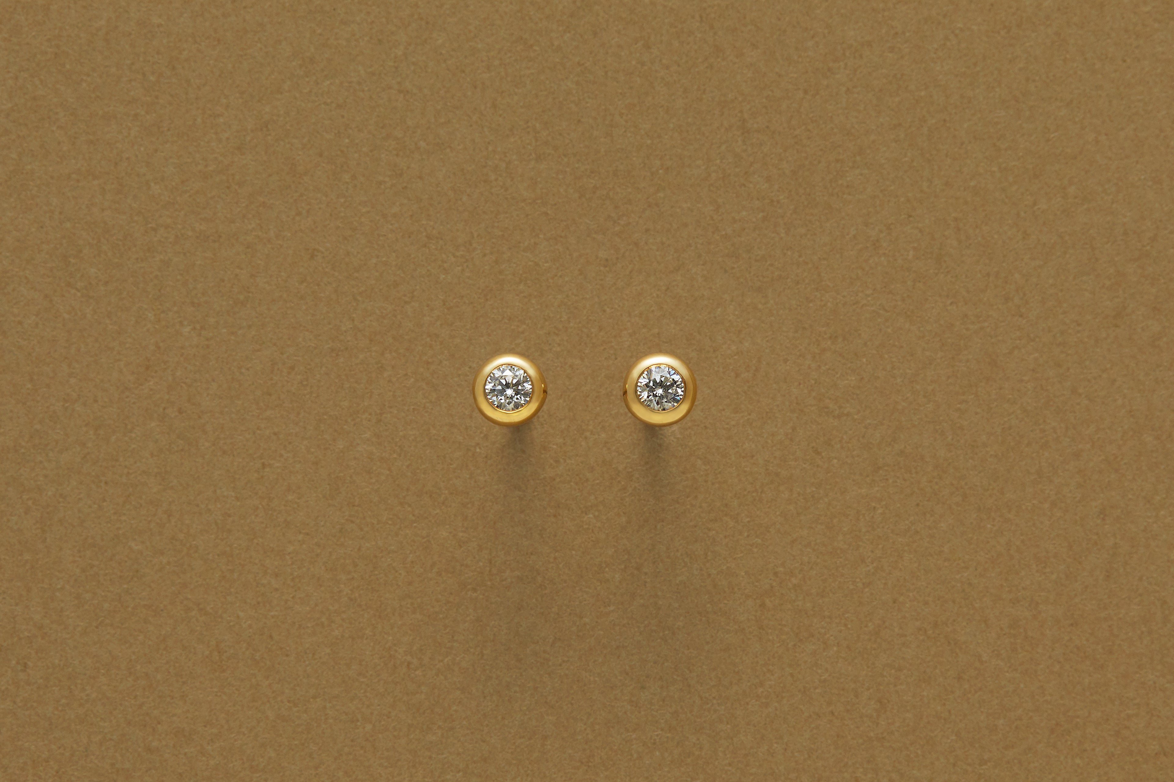 BAQLESS Honesty Aura Gold ピアス Honesty Aura Gold