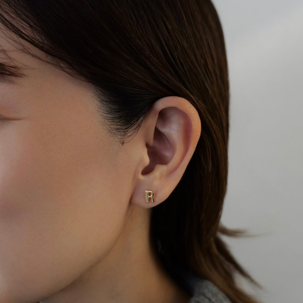 【COLLABORATION】Pilgrim Surf+Supply / Initial Earrings R